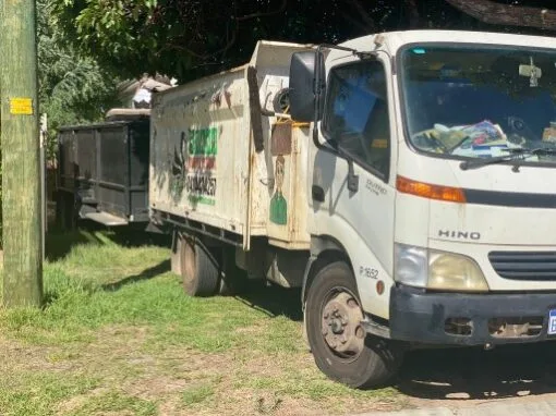 Rubbish Removal Truck by Swann Rubbish Removal